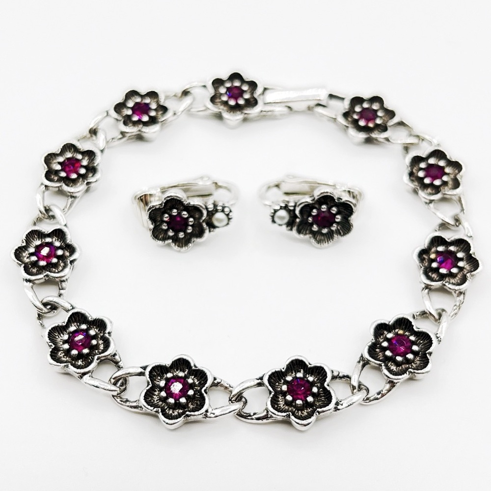 Avon Rosegay 1974 Silver Tone Fuchsia Rhinestone Bracelet & Clip On Earrings Set